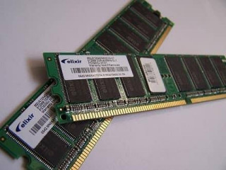 عدد 2 رام 512 الاوريجينال DDR 1 القديم